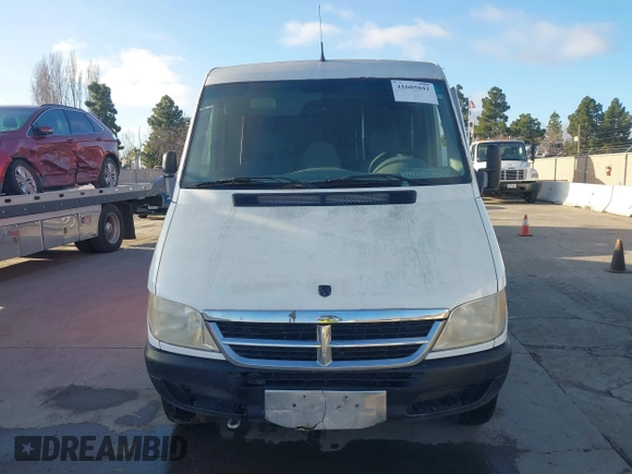 2006 Dodge Sprinter with VIN WD0PD644365929007, listed as a IAAI auction lot 41605041 with 221,956 mi miles and . Bid and sale history available at DreamBid. Image 6.