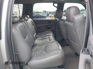 2004 GMC Yukon XL SLE with VIN 3GKEC16T94G299126, listed as a IAAI auction lot 41811382 with 254,907 mi miles. Bid and sale history available at carsss.com. Image 8.