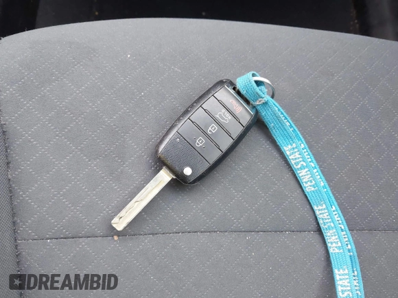 2019 Kia Sorento LX with VIN 5XYPGDA35KG553010, listed as a IAAI auction lot 41839878 with 87,392 mi miles. Bid and sale history available at carsss.com. Image 11.