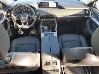 2024 Mazda CX-90 Premium z VIN JM3KKDHD5R1176008, wystawiony jako Copart lot #45576975 z przebiegiem 6 211 mil mil oraz Szkoda całkowita • Salvage title. Historia ofert i sprzedaży dostępna na DreamBid. Obrazek 8.