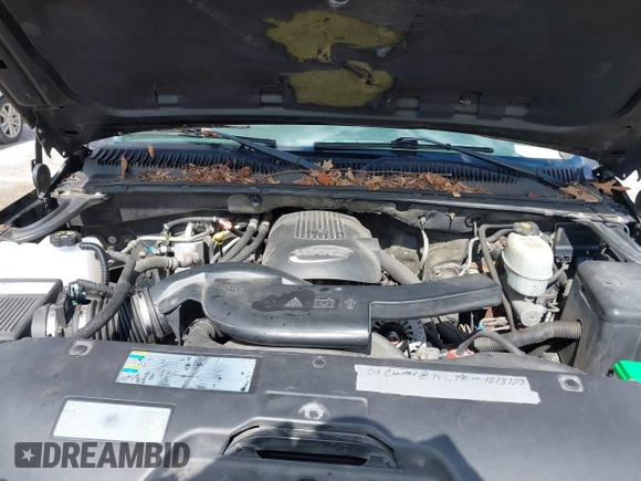 2004 Chevrolet Suburban Z71 with VIN 3GNFK16Z54G317104, listed as a IAAI auction lot 41729039 with 199,032 mi miles. Bid and sale history available at carsss.com. Image 10.