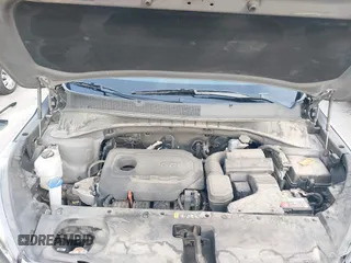 2018 Kia Sorento LX with VIN 5XYPGDA31JG426849, listed as a IAAI auction lot 41019262 with 102,366 mi miles. Bid and sale history available at carsss.com. Image 10.