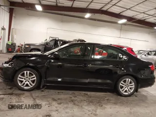 2015 Volkswagen Jetta S with VIN 3VW2K7AJ4FM243087, listed as a IAAI auction lot 42525961 with 118,224 mi miles and . Bid and sale history available at DreamBid. Image 15.