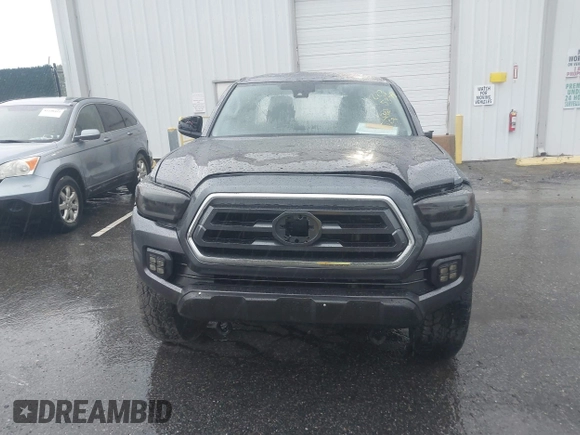 2021 Toyota Tacoma SR с VIN 3TYRX5GN8MT011370, выставлен на аукционе IAAI как лот 42235379 с пробегом 73 448 миль миль и . История ставок и продаж доступна на DreamBid. Изображение 12.