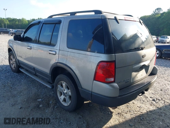 2004 Ford Explorer XLT with VIN 1FMZU63K14ZA72317, listed as a IAAI auction lot 42154290 with 300,192 mi miles and . Bid and sale history available at DreamBid. Image 3.