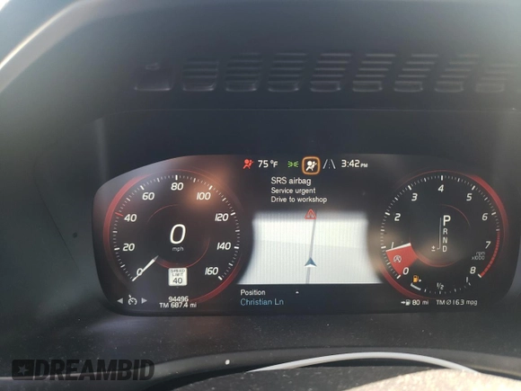 2017 Volvo XC90 Momentum with VIN YV4A22PKXH1106265, listed as a Copart auction lot 52506245 with 94,496 mi miles and Salvage Title. Bid and sale history available at carsss.com. Image 9.
