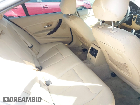 2014 BMW 3 Series 328i with VIN WBA3A5C52EF604861, listed as a IAAI auction lot 41701480 with Not Provided miles. Bid and sale history available at carsss.com. Image 8.