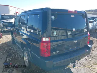 2006 Jeep Commander with VIN 1J8HG48N66C174256, listed as a IAAI auction lot 41652107 with 106,966 mi miles. Bid and sale history available at carsss.com. Image 3.