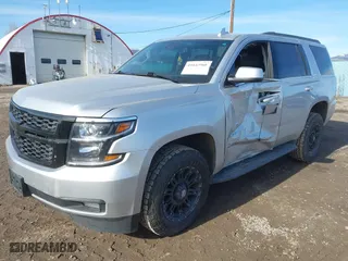 2019 Chevrolet Tahoe LT with VIN 1GNSKBKC4KR388622, listed as a IAAI auction lot 41643966 with 96,298 mi miles. Bid and sale history available at carsss.com. Image 17.