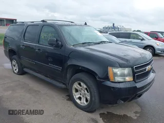 2007 Chevrolet Suburban LT z VIN 1GNFK163X7J201279, wystawiony jako IAAI lot #42459143 z przebiegiem 166 987 mil mil oraz . Historia ofert i sprzedaży dostępna na DreamBid. Obrazek 1.