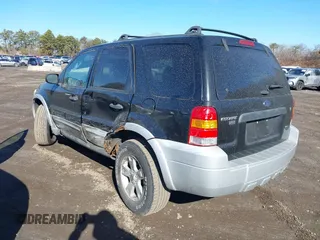 2007 Ford Escape XLT с VIN 1FMYU93167KA03558, выставлен на аукционе IAAI как лот 41641444 с пробегом 182 382 миль миль и . История ставок и продаж доступна на DreamBid. Изображение 6.