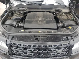 2017 Land Rover Range Rover with VIN SALGR2FV9HA333282, listed as a Copart auction lot 51942355 with 104,035 mi miles and Clean title. Bid and sale history available at DreamBid. Image 12.