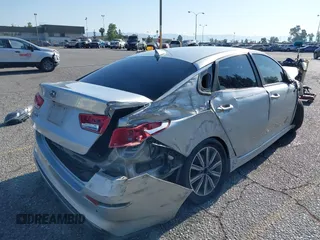 2019 Kia Optima LX z VIN 5XXGT4L38KG354885, wystawiony jako IAAI lot #42394182 z przebiegiem Nie podano mil oraz . Historia ofert i sprzedaży dostępna na DreamBid. Obrazek 4.