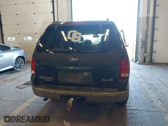 2004 Ford Explorer z VIN 1FMZU84WX4UA32084, wystawiony jako IAAI lot #41958563 z przebiegiem 229 924 mil mil oraz . Historia ofert i sprzedaży dostępna na DreamBid. Obrazek 16.