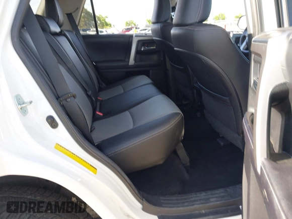 2017 Toyota 4Runner SR5 with VIN JTEBU5JR7H5443635, listed as a IAAI auction lot 42328314 with 86,977 mi miles and . Bid and sale history available at DreamBid. Image 8.