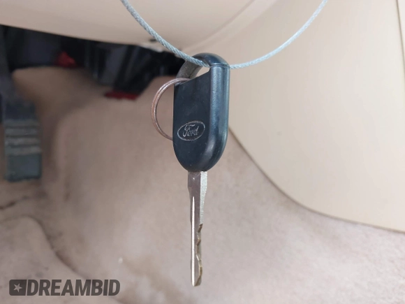 2005 Ford Mustang Deluxe с VIN 1ZVFT84N455215653, выставлен на аукционе IAAI как лот 42318911 с пробегом 85 413 миль миль и . История ставок и продаж доступна на DreamBid. Изображение 11.