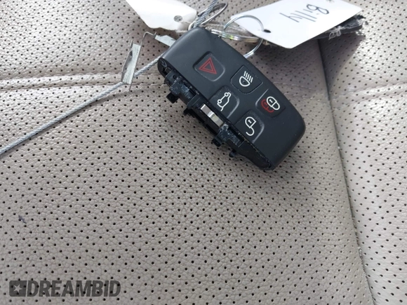 2018 Land Rover Range Rover Velar S с VIN SALYB2RV2JA746977, выставлен на аукционе IAAI как лот 42423513 с пробегом 148 062 миль миль и . История ставок и продаж доступна на DreamBid. Изображение 11.