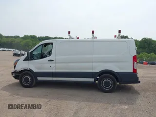 2017 Ford Transit с VIN 1FTYE1ZMXHKB53162, выставлен на аукционе IAAI как лот 42413355 с пробегом 146 599 миль миль и . История ставок и продаж доступна на DreamBid. Изображение 15.