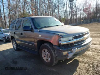 2004 Chevrolet Tahoe Special Service with VIN 1GNEK13V34J171961, listed as a IAAI auction lot 41814925 with 224,552 mi miles. Bid and sale history available at carsss.com. Image 1.