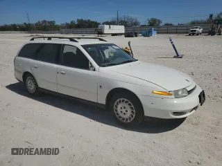2001 Saturn LW z VIN 1G8JU82F81Y552139, wystawiony jako Copart lot #49445035 z przebiegiem 192 518 mil mil oraz Nie do naprawy. Historia ofert i sprzedaży dostępna na DreamBid. Obrazek 4.