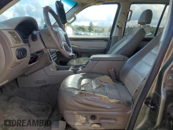 2002 Ford Explorer Eddie Bauer with VIN 1FMDU64E12ZA62905, listed as a Copart auction lot 41333855 with 237,069 mi miles and Clean title. Bid and sale history available at DreamBid. Image 7.