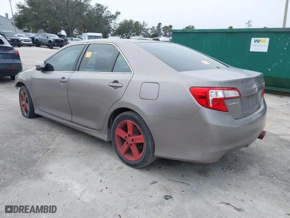 2014 Toyota Camry L with VIN 4T1BF1FK2EU764952, listed as a IAAI auction lot 41417732 with 1 mi miles. Bid and sale history available at carsss.com. Image 3.