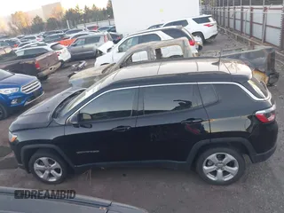 2021 Jeep Compass Altitude с VIN 3C4NJCBB4MT502201, выставлен на аукционе IAAI как лот 40909450 с пробегом 128 168 миль миль и . История ставок и продаж доступна на DreamBid. Изображение 14.