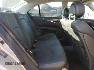 2005 Mercedes-Benz E 500 z VIN WDBUF83J05X166759, wystawiony jako Copart lot #82581124 z przebiegiem 192 939 mil mil oraz Szkoda całkowita • Salvage title. Historia ofert i sprzedaży dostępna na DreamBid. Obrazek 10.
