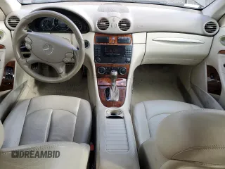 2007 Mercedes-Benz CLK-Class 5.5L with VIN WDBTJ72H07F214885, listed as a Copart auction lot 45530535 with 118,548 mi miles and Clean Title. Bid and sale history available at carsss.com. Image 8.