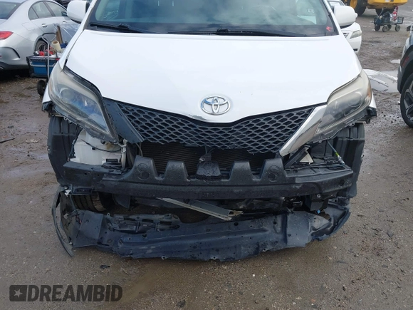 2017 Toyota Sienna SE with VIN 5TDXZ3DCXHS770659, listed as a IAAI auction lot 41785225 with 90,908 mi miles and . Bid and sale history available at DreamBid. Image 6.