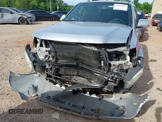 2010 Ford Escape Limited с VIN 1FMCU0E72AKB50605, выставлен на аукционе IAAI как лот 42291354 с пробегом 138 643 миль миль и . История ставок и продаж доступна на DreamBid. Изображение 6.