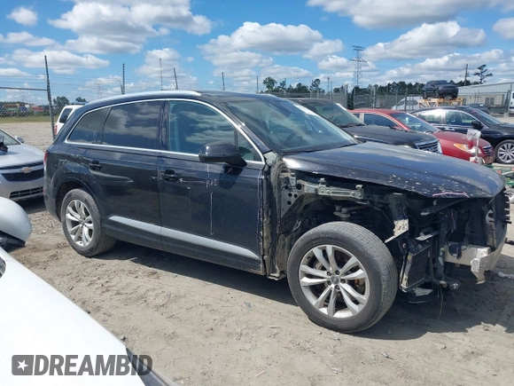 2019 Audi Q7 Premium Plus z VIN WA1LABF70KD010916, wystawiony jako IAAI lot #42027043 z przebiegiem 143 812 mil mil oraz . Historia ofert i sprzedaży dostępna na DreamBid. Obrazek 13.