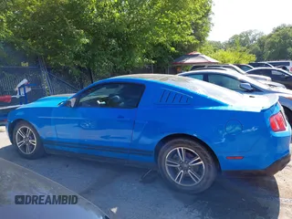 2012 Ford Mustang Premium with VIN 1ZVBP8AM2C5257752, listed as a IAAI auction lot 42817735 with 128,015 mi miles and . Bid and sale history available at DreamBid. Image 15.