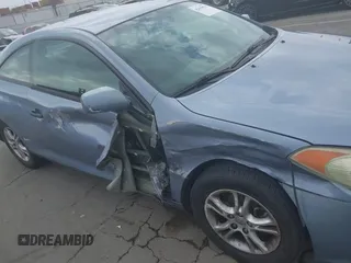 2006 Toyota Solara SE z VIN 4T1CE38P16U610827, wystawiony jako IAAI lot #42419978 z przebiegiem 147 683 mil mil oraz . Historia ofert i sprzedaży dostępna na DreamBid. Obrazek 6.