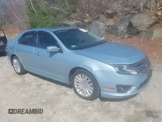 2010 Ford Fusion Hybrid z VIN 3FADP0L37AR181995, wystawiony jako IAAI lot #41962289 z przebiegiem 187 956 mil mil oraz . Historia ofert i sprzedaży dostępna na DreamBid. Obrazek 1.