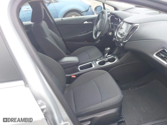 2017 Chevrolet Cruze LT with VIN 1G1BE5SM7H7241301, listed as a IAAI auction lot 41906040 with 132,922 mi miles. Bid and sale history available at carsss.com. Image 5.