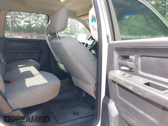 2018 Ram 2500 Tradesman with VIN 3C6UR4CJ4JG306531, listed as a IAAI auction lot 42071900 with 199,796 mi miles and . Bid and sale history available at DreamBid. Image 8.