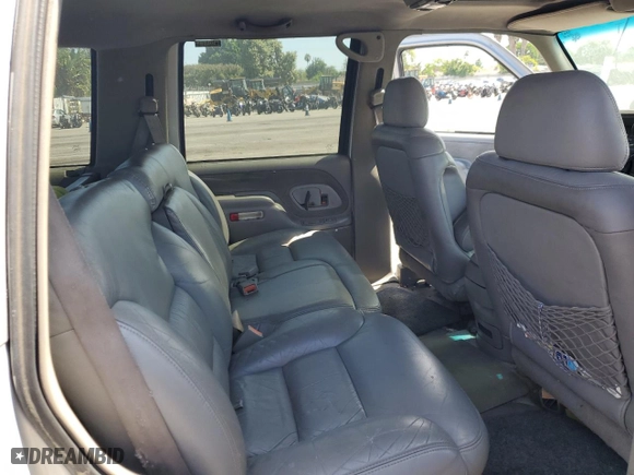 1995 Chevrolet Tahoe with VIN 1GNEK13K6SJ415105, listed as a Copart auction lot 65960124 with 219,821 mi miles and Salvage Title. Bid and sale history available at carsss.com. Image 11.