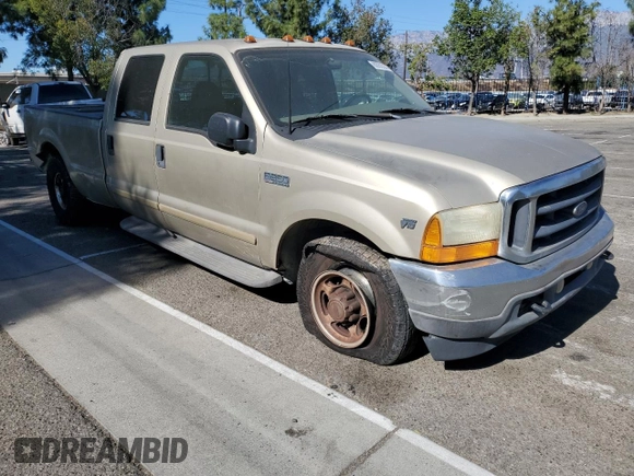 2001 Ford F-350 with VIN 3FTSW30S81MA31568, listed as a Copart auction lot 80055324 with 534,311 mi miles and Clean title. Bid and sale history available at DreamBid. Image 4.