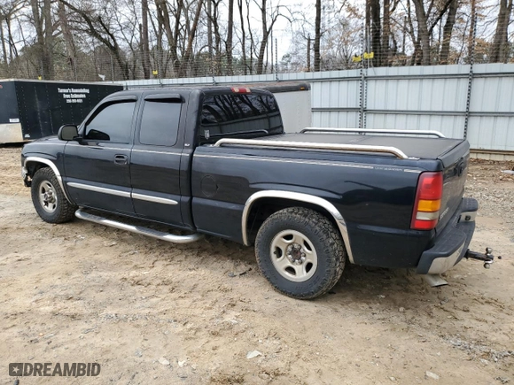 2003 GMC Sierra 1500 SLT with VIN 2GTEC19T131411495, listed as a Copart auction lot 46076465 with 233,139 mi miles and Salvage Title. Bid and sale history available at carsss.com. Image 2.