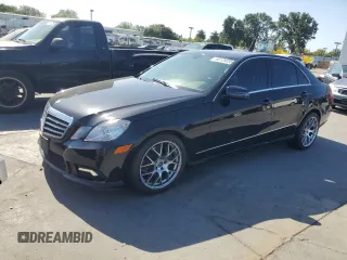2011 Mercedes-Benz E 350 Luxury with VIN WDDHF5GB5BA312663, listed as a Copart auction lot 60125035 with 188,908 mi miles and Salvage title. Bid and sale history available at DreamBid. Image 1.