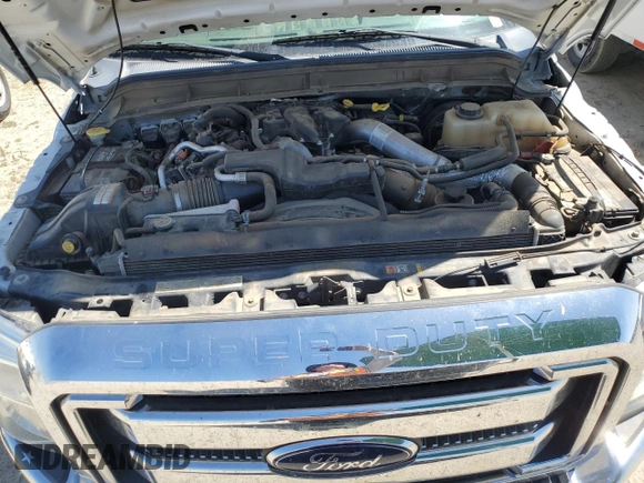 2015 Ford F-350 Platinum with VIN 1FT8W3BT1FEC81313, listed as a Copart auction lot 60572295 with 140,443 mi miles and Salvage title. Bid and sale history available at DreamBid. Image 11.