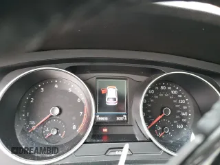 2018 Volkswagen Tiguan SEL с VIN 3VV3B7AX6JM202210, выставлен на аукционе Copart как лот 54373505 с пробегом 159 638 миль миль и Списание • Salvage title. История ставок и продаж доступна на DreamBid. Изображение 9.