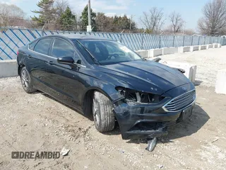 2017 Ford Fusion SE with VIN 3FA6P0H90HR253779, listed as a IAAI auction lot 41893736 with 165,995 mi miles. Bid and sale history available at carsss.com. Image 1.