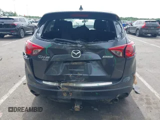 2016 Mazda CX-5 Touring z VIN JM3KE4CY4G0692655, wystawiony jako IAAI lot #42318657 z przebiegiem 212 826 mil mil oraz . Historia ofert i sprzedaży dostępna na DreamBid. Obrazek 16.