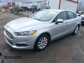2016 Ford Fusion S z VIN 1FA6P0G72G5121270, wystawiony jako IAAI lot #41879078 z przebiegiem 174 331 mil mil oraz . Historia ofert i sprzedaży dostępna na DreamBid. Obrazek 17.