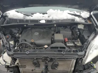 2019 Toyota Sienna L with VIN 5TDZZ3DC3KS993948, listed as a Copart auction lot 45290395 with 226,883 mi miles and Salvage Title. Bid and sale history available at carsss.com. Image 12.