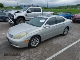 2004 Lexus ES 330 with VIN JTHBA30G740010906, listed as a IAAI auction lot 42171056 with 253,064 mi miles. Bid and sale history available at carsss.com. Image 2.