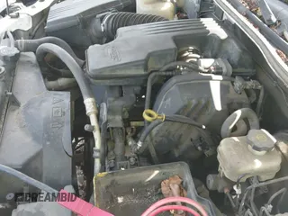 2006 Chevrolet Colorado LS with VIN 1GCCS148068230936, listed as a IAAI auction lot 43107900 with 252,305 mi miles and . Bid and sale history available at DreamBid. Image 12.