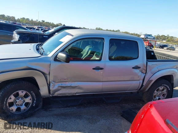 2011 Toyota Tacoma with VIN 3TMLU4EN3BM073358, listed as a IAAI auction lot 41706136 with 174,032 mi miles and . Bid and sale history available at DreamBid. Image 14.